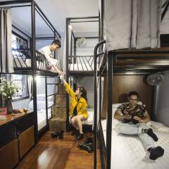 The Chi Novel Hostel фитнесс-зал