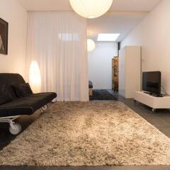 Апартаменты Old City Centre apartments - Nieuwmarkt area комната для гостей фото 2