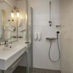 Отель Scandic Kaisaniemi Финляндия, Хельсинки - - забронировать отель Scandic Kaisaniemi, цены и фото номеров ванная