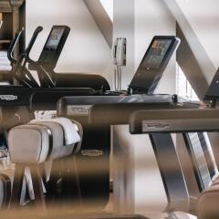 Fairmont Hotel Vier Jahreszeiten фитнесс-зал фото 2