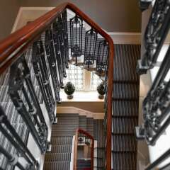 Отель The Chester Residence балкон
