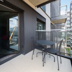 Отель ShortStayPoland Mennica Residence (B51) балкон