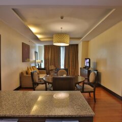 Crown Regency Hotel and Towers Cebu комната для гостей фото 2