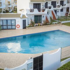 Отель C06 - Porto do Mos 3 bed Townhouse by DreamAlgarve бассейн