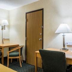 Quality Inn in Grand Forks, United States of America from 100$, photos, reviews - zenhotels.com room amenities
