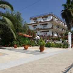 Olympic Bibis Hotel спортивное сооружение