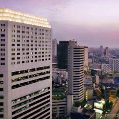 Отель Crowne Plaza Bangkok Lumpini Park Таиланд, Бангкок - отзывы, цены и фото номеров - забронировать отель Crowne Plaza Bangkok Lumpini Park онлайн балкон