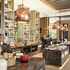 Отель Mövenpick Asara Resort & Spa Hua Hin интерьер отеля