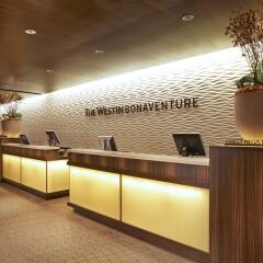 Отель The Westin Bonaventure Hotel & Suites США, Лос-Анджелес - отзывы, цены и фото номеров - забронировать отель The Westin Bonaventure Hotel & Suites онлайн интерьер отеля
