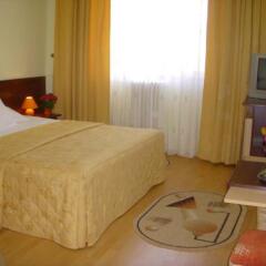 Decebal in Brasov, Romania from 44$, photos, reviews - zenhotels.com guestroom