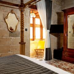 Отель The 3Cities Auberge Мальта, Гранд-Харбор - отзывы, цены и фото номеров - забронировать отель The 3Cities Auberge онлайн ванная