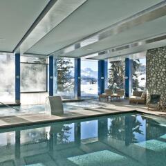 Отель Carlton Hotel St Moritz Швейцария, Ингейдин - отзывы, цены и фото номеров - забронировать отель Carlton Hotel St Moritz онлайн бассейн фото 3
