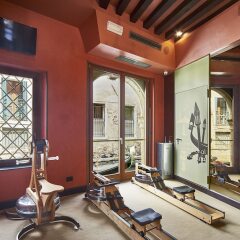 Hotel Saturnia & International фитнесс-зал фото 3
