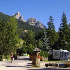 Отель Camping Catinaccio Rosengarten Долина Валь-ди-Фасса парковка