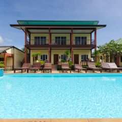 Отель Sleep In Lanta Resort Ланта бассейн фото 2