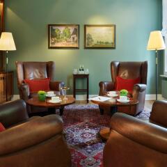 Louis C. Jacob Hotel развлечения