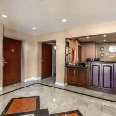 Отель Comfort Inn Monterey Park Монтерей-Парк интерьер отеля фото 2