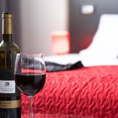 Olympia Tel Aviv Hotel – by Zvieli Hotels в номере