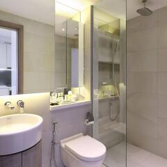 Отель Oakwood Studios Singapore ванная