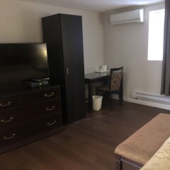 Отель Econo Lodge Downtown Канада, Монреаль - отзывы, цены и фото номеров - забронировать отель Econo Lodge Downtown онлайн фото 2
