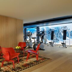 Hotel Crystal фитнесс-зал