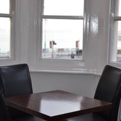 Отель Smart Brighton Beach Великобритания, Брайтон - отзывы, цены и фото номеров - забронировать отель Smart Brighton Beach онлайн интерьер отеля
