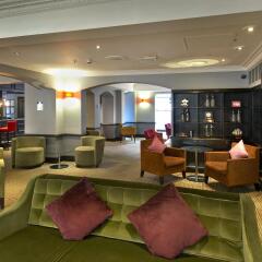 Hilton London Green Park Hotel развлечения