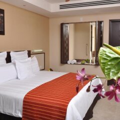 Отель Sunset Plaza Beach Resort & Spa комната для гостей фото 2