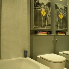 Отель 1 Bedroom Hampstead Flat ванная