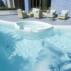 Отель Mercure Rimini Lungomare бассейн фото 6