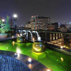Cosiana Hotel бассейн
