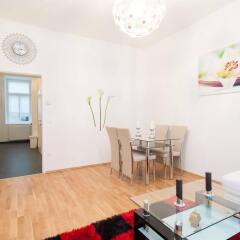 Отель Royal Resort Apartments Puchsbaumgasse Австрия, Вена - отзывы, цены и фото номеров - забронировать отель Royal Resort Apartments Puchsbaumgasse онлайн комната для гостей фото 4