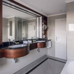 Munich Marriott Hotel ванная