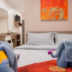 The Moon Night Hostel Бангкок детские мероприятия фото 2