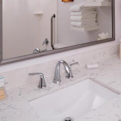 Отель Hilton Garden Inn Columbus/Polaris США, Колумбус - отзывы, цены и фото номеров - забронировать отель Hilton Garden Inn Columbus/Polaris онлайн ванная фото 2