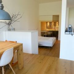 Отель AirHosted - Zurich Vacation Home Rentals удобства в номере