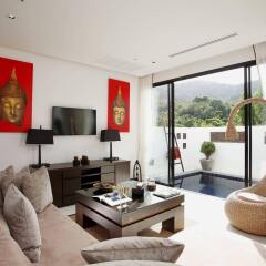 Отель By The Lake Villas интерьер отеля