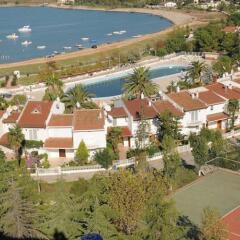 Paradise Island Hotel Турция, Гебзе - отзывы, цены и фото номеров - забронировать отель Paradise Island Hotel онлайн спортивное сооружение