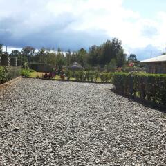 Green Leaves Homestay in Mount Kenya National Park, Kenya from 54$, photos, reviews - zenhotels.com parking