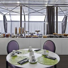 Hotel Caravel питание