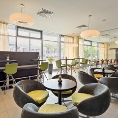 Отель Austria Trend Hotel Doppio Австрия, Вена - 4 отзыва об отеле, цены и фото номеров - забронировать отель Austria Trend Hotel Doppio онлайн интерьер отеля фото 2