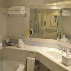 Corinthia Hotel St. George's Bay ванная