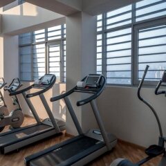 DoubleTree by Hilton Hotel Yerevan City Centre фитнесс-зал фото 2