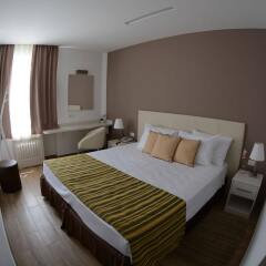 Hotel Jadran in Zagreb, Croatia from 104$, photos, reviews - zenhotels.com guestroom