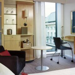 Отель DoubleTree by Hilton Hotel London - Westminster Великобритания, Лондон - 4 отзыва об отеле, цены и фото номеров - забронировать отель DoubleTree by Hilton Hotel London - Westminster онлайн удобства в номере