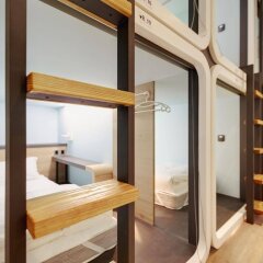 Taiwan Youth Hostel & Capsule Hostel in Taipei, Taiwan from 53$, photos, reviews - zenhotels.com guestroom