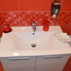 Отель B&B Rome Charming House Италия, Рим - отзывы, цены и фото номеров - забронировать отель B&B Rome Charming House онлайн ванная