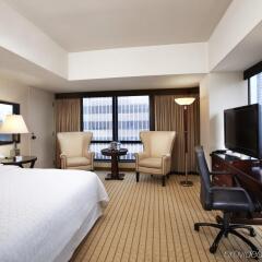 Отель Sheraton Grand Los Angeles удобства в номере