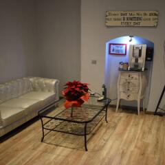 Отель Hostal MiMi Las Ramblas банкомат