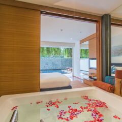 Отель Chava Resort Пхукет спа